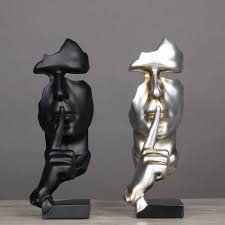 Sculptures & Figurines